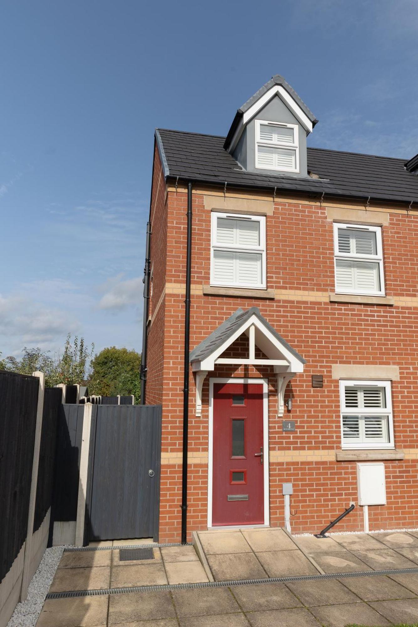 Private Room In A New Build Heanor Екстер'єр фото